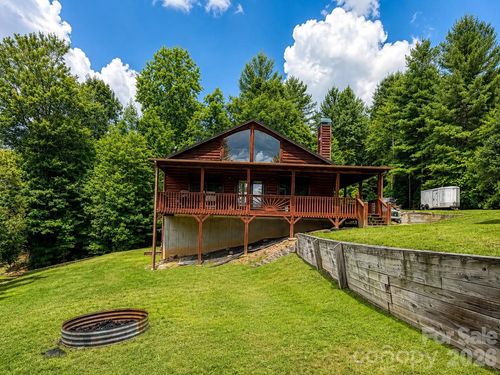 27 Apple Ln, Murphy, NC, 28906-7309 | Card Image