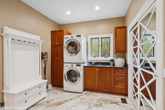 3754 Maple Ave, House other with 5 bedrooms, 4 bathrooms and 3 parking in Northbrook IL | Image 21