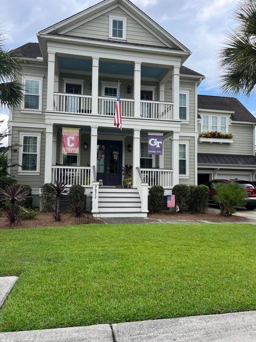 2977 Sturbridge Rd, Mount Pleasant, SC, 29466-8237 | Card Image