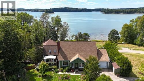 14 Murray Lane, Oak Bay, NB, E3L4H9 | Card Image