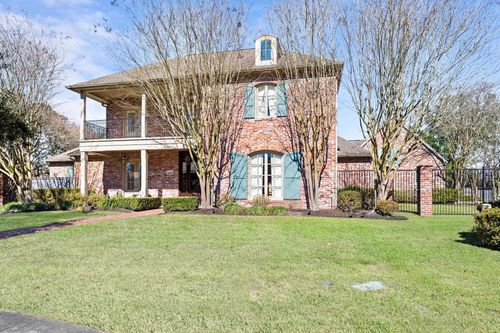 5210 Merlot Dr, Beaumont, TX, 77706-2576 | Card Image