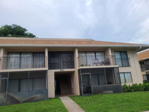 apt-251-5901 Washington St, Hollywood, FL, 33023-1948 | Card Image