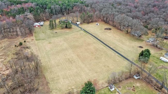 2725 W B Ave, House other with 4 bedrooms, 3 bathrooms and null parking in Plainwell MI | Image 13