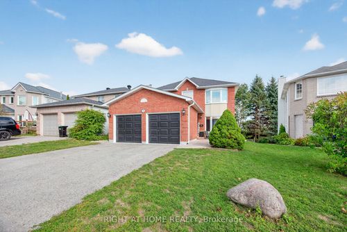 13 Orwell Cres, Barrie, ON, L4N6N3 | Card Image
