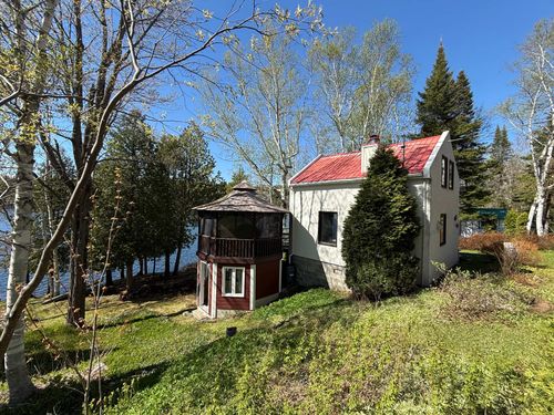 12 Ch Du Lac-St-Pierre, St-Gabriel-De-Kamouraska, QC, G0L3E0 | Card Image