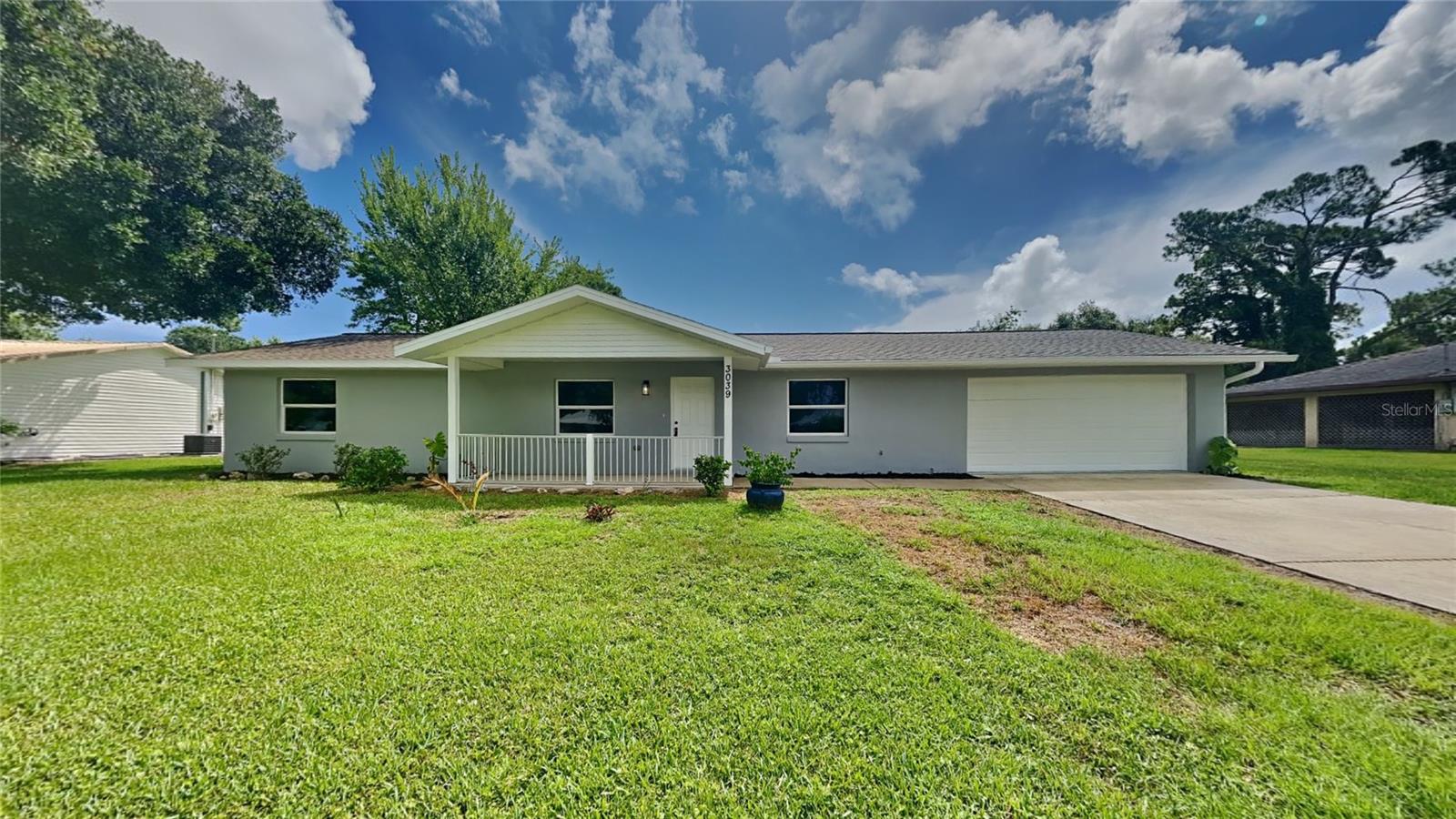 Travelers Palm Dr, Edgewater, FL 32141