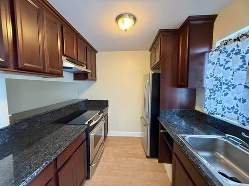 apt-101-80 Kapi Ln, Wailuku, HI, 96793-2076 | Card Image