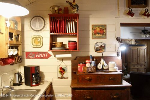 109 Hart Ave, Ruidoso, NM, 88345-7527 | Card Image
