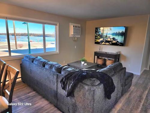 16-114 Lake Ave S, Spicer, MN, 56288-8603 | Card Image