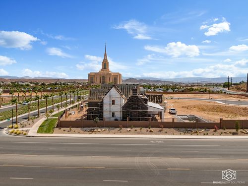 1468 Red Cliffs Temple Ln, Saint George, UT, 84790 | Card Image