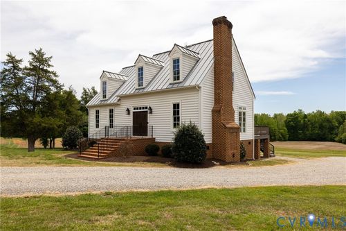 13419 Scotts Rd, Dewitt, VA, 23840-2718 | Card Image