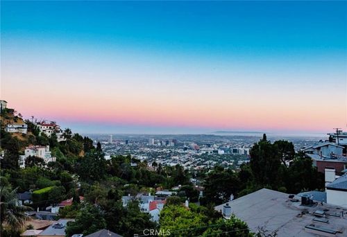 8827 Evanview, Los Angeles, CA, 90069 | Card Image