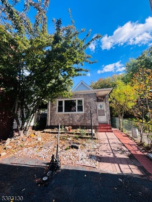 212 4th St, Passaic, NJ, 07055-7802 | Card Image