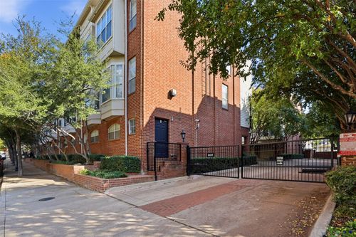 apt-5-2902 State St, Dallas, TX, 75204-2753 | Card Image