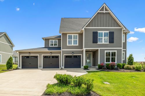 7204 Ludlow Dr, College Grove, TN, 37046-1521 | Card Image
