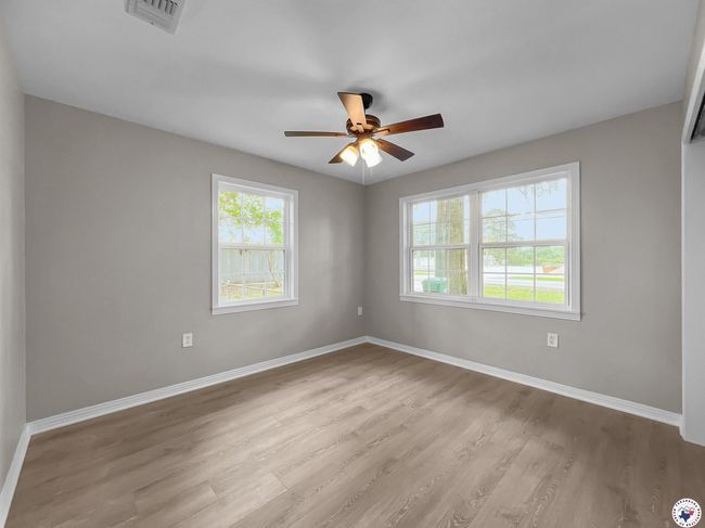 202 Main St, House other with 3 bedrooms, 2 bathrooms and null parking in Hooks TX | Image 15