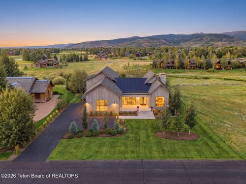 52 Winger Cir, Victor, ID, 83455-5553 | Card Image