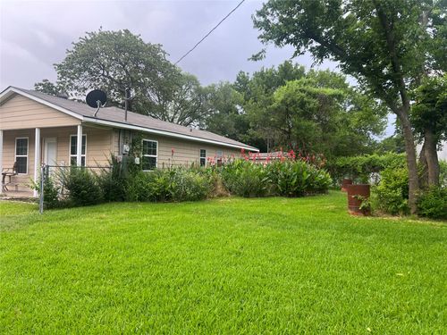 25 Erin Dr, Pottsboro, TX, 75076-4562 | Card Image