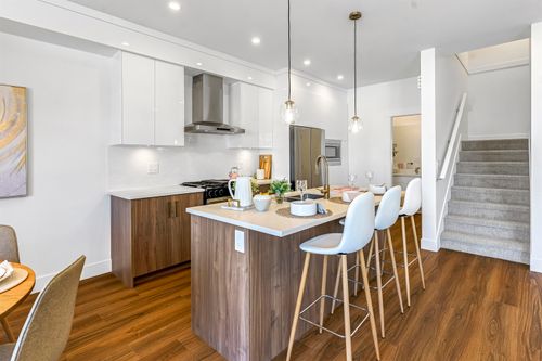 29-6035 141 St, Surrey, BC, V3X0L6 | Card Image