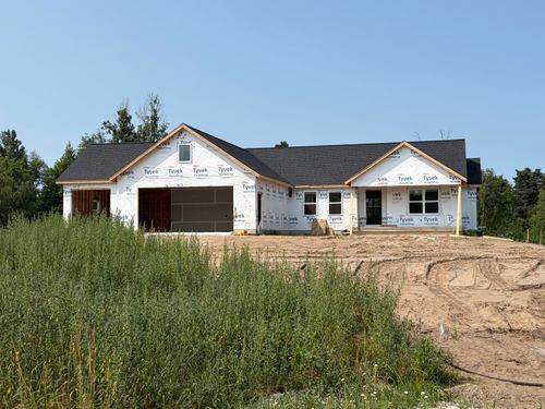 5505 Timberstone Ln, West Olive, MI, 49460-9248 | Card Image