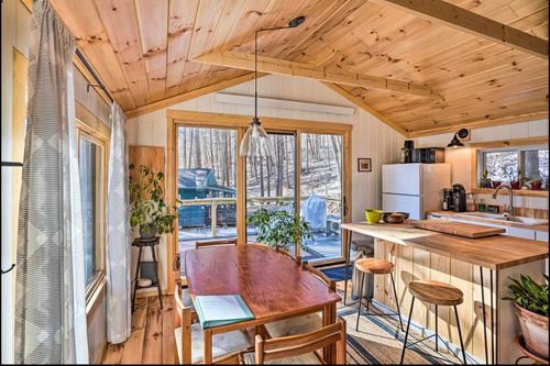 145 Falls Brook Rd, Dummerston, VT, 05301-9526 | Card Image