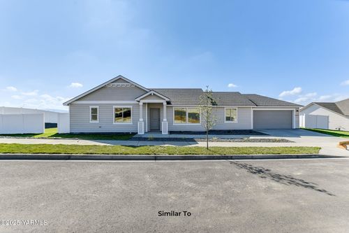 phase-11-lot-303-spec-1615 Castlewood Ct, Grandview, WA, 98930 | Card Image
