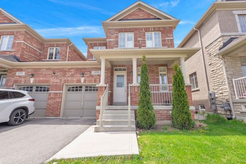 1454 Chretien St, Milton, ON, L9E1J1 | Card Image