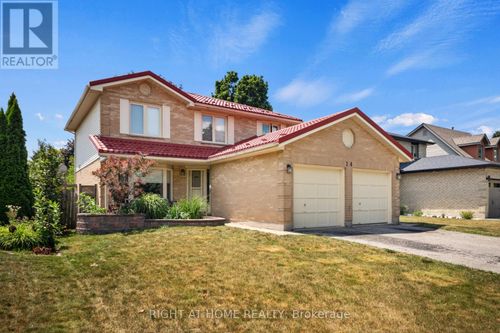 14 Duncan Cres, London, ON, N5V4E8 | Card Image