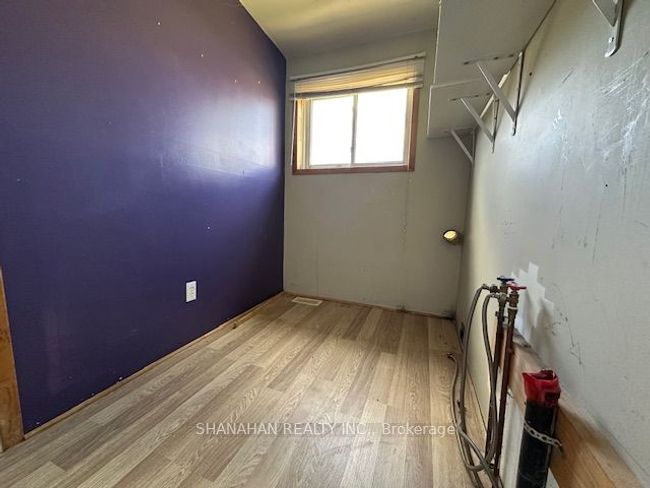 577 Erie Street, House other with 3 bedrooms, 2 bathrooms and 3 parking in Warwick ON | Image 13