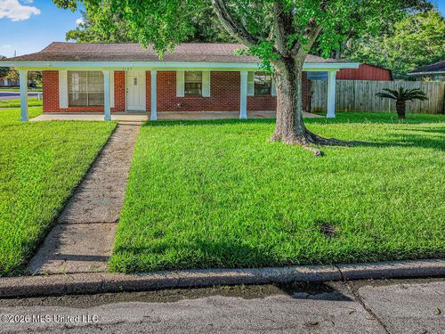 3103 Baltimore Ave, Pascagoula, MS, 39581-4201 | Card Image
