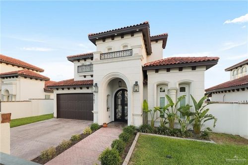 5101 Pecan Ave, McAllen, TX, 78501-3192 | Card Image