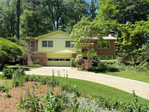 3194 Isoline Way Se, Smyrna, GA, 30080-3831 | Card Image