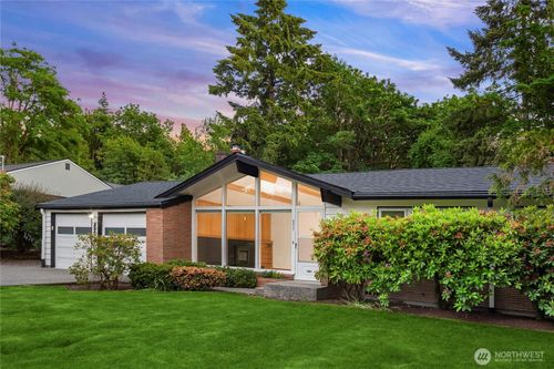 827 Marine View Circle Sw, Normandy Park, WA, 98166 | Card Image
