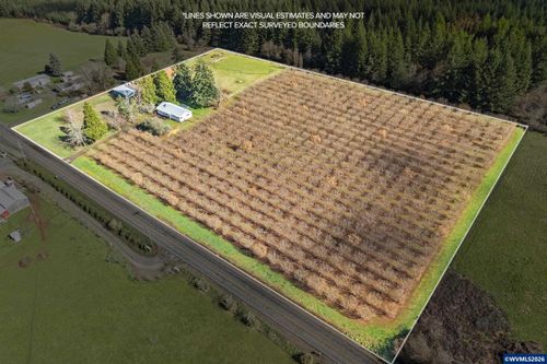 34931 Meridian Rd, Lebanon, OR, 97355-9138 | Card Image