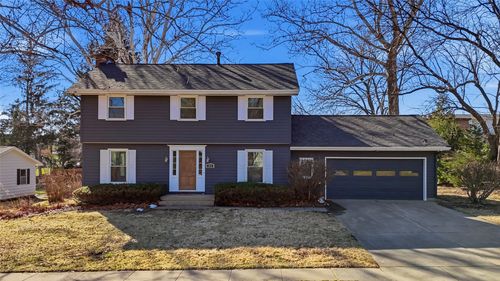 351 Koser Ave, Iowa City, IA, 52246-3037 | Card Image