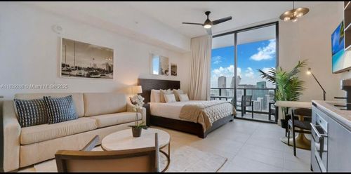 unit-4910-159 Ne 6th St, Miami, FL, 33132-2394 | Card Image