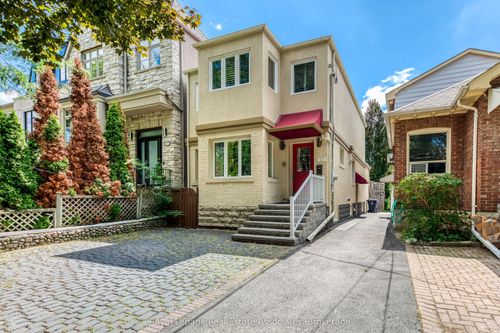 123 Melrose Ave, Toronto, ON, M5M1Y8 | Card Image