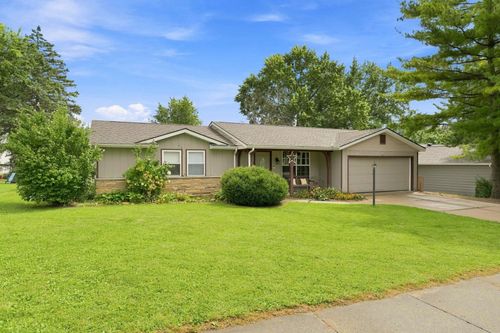 812 Glenwood Pl, Kendallville, IN, 46755-1201 | Card Image