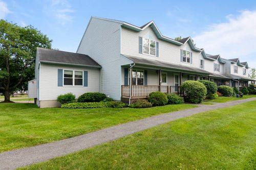 unit-10-18 Craftsbury Ct, Essex, VT, 05452-2660 | Card Image