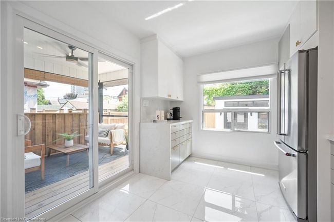 34 Holley Ave, House other with 4 bedrooms, 2 bathrooms and 4 parking in York ON | Image 17