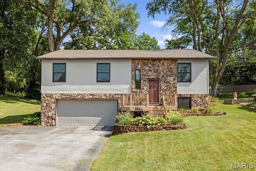 334 Hazel Ave, Belleville, IL, 62223-1636 | Card Image