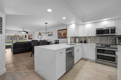 apt-111d-850 Sw 138th Ave, Pembroke Pines, FL, 33027-7435 | Card Image