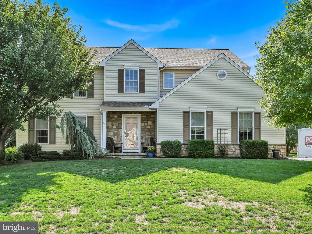 Hillcrest Rd, Marietta, PA 17547