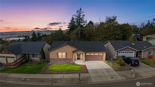 2002 63rd Ave Ne, Tacoma, WA, 98422-3628 | Card Image