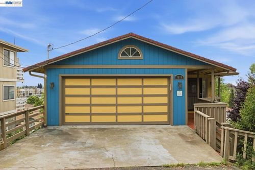1019 Central Blvd, Hayward, CA, 94542-1820 | Card Image