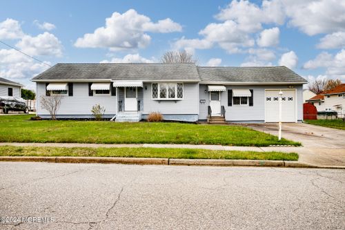 20 Brook Ln, BORDENTOWN, NJ, 08505-2759 | Card Image