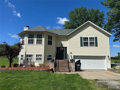 130 Shore Dr Sw, Edwardsville, IL, 62025-5339 | Card Image