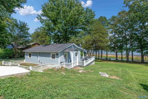 175 Mink Creek Dr, Scottsboro, AL, 35769-7046 | Card Image