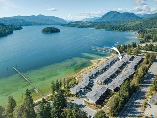 5968 Beachgate Lane, Sechelt, BC, V7Z0S2 | Card Image