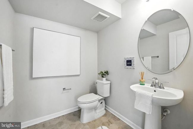 18286 Summit Pointe Dr, Townhouse with 3 bedrooms, 4 bathrooms and null parking in TRIANGLE VA | Image 35